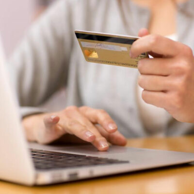 Tips to Stay Out of Credit Card Debt